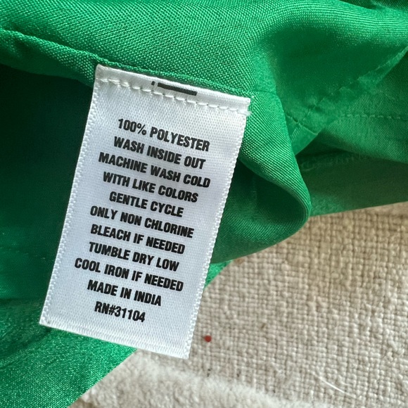 Crown & Ivy Green Skirt | Size 4 - Picture 4 of 5